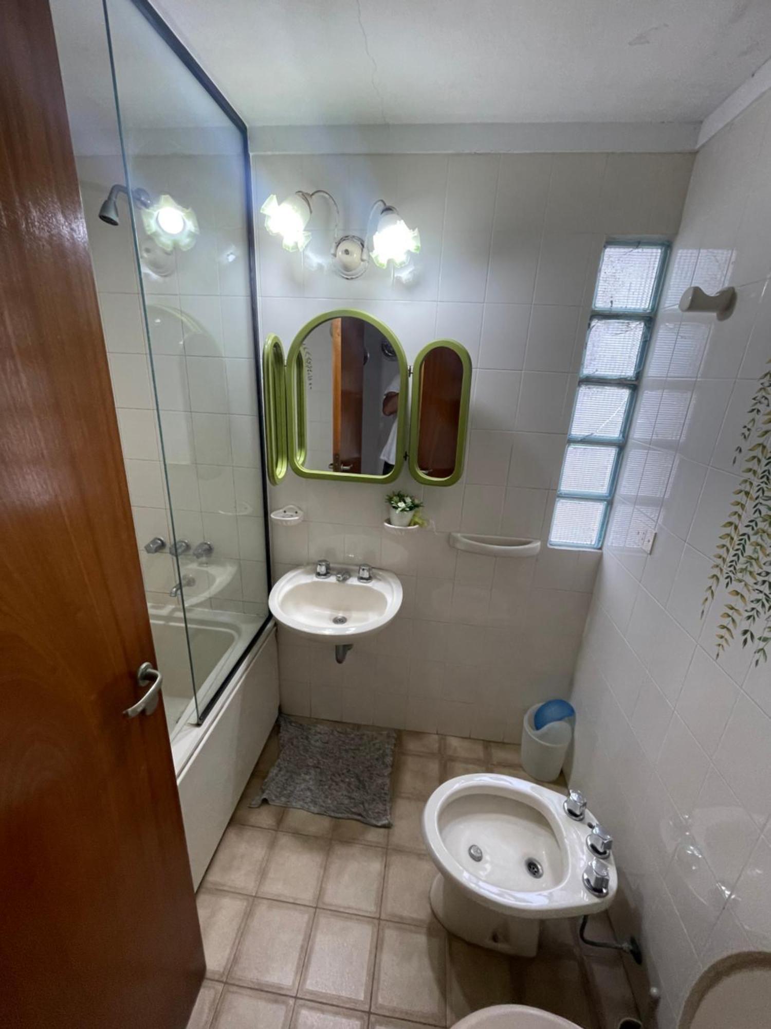 Apartamento Semipiso Frente Al Mar *